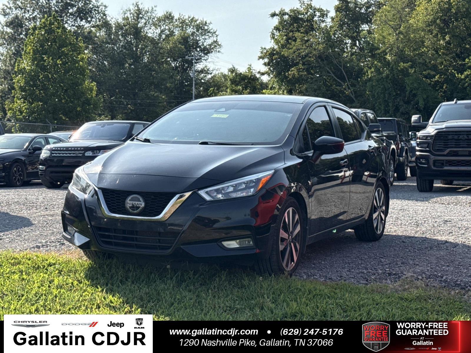 Super Black 2021 Nissan Versa Sedan Front-Wheel Drive Continuously Variable Transmission
