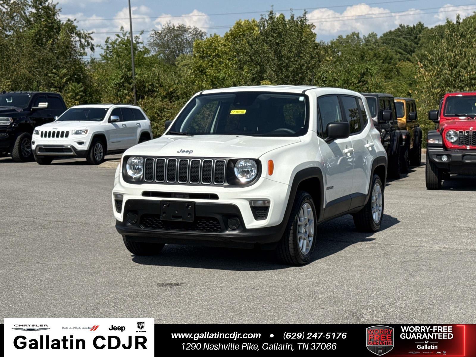 Alpine White Clearcoat 2023 Jeep Renegade SUV / Crossover Four-Wheel Drive 9-Speed Automatic