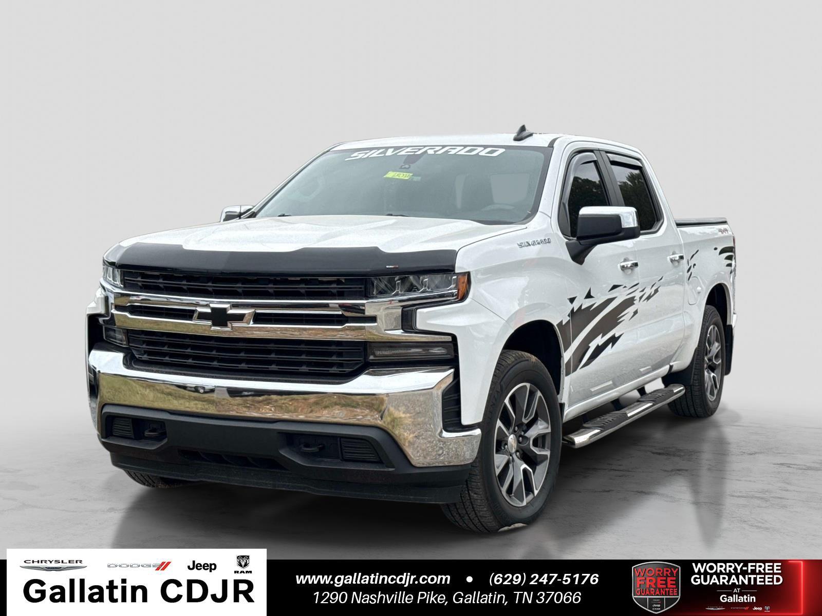 Summit White 2022 Chevrolet Silverado 1500 Pickup Truck Four-Wheel Drive 8-Speed Automatic
