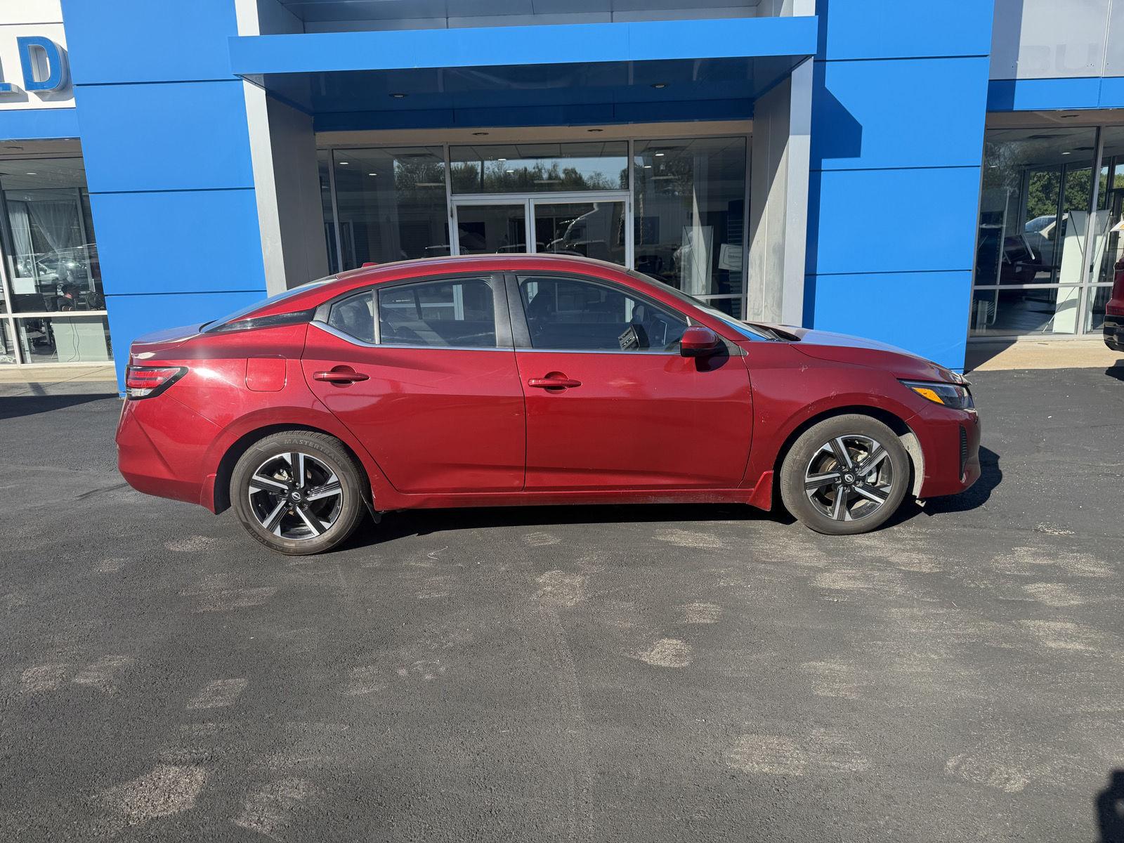 2025 Nissan Sentra SV FWD