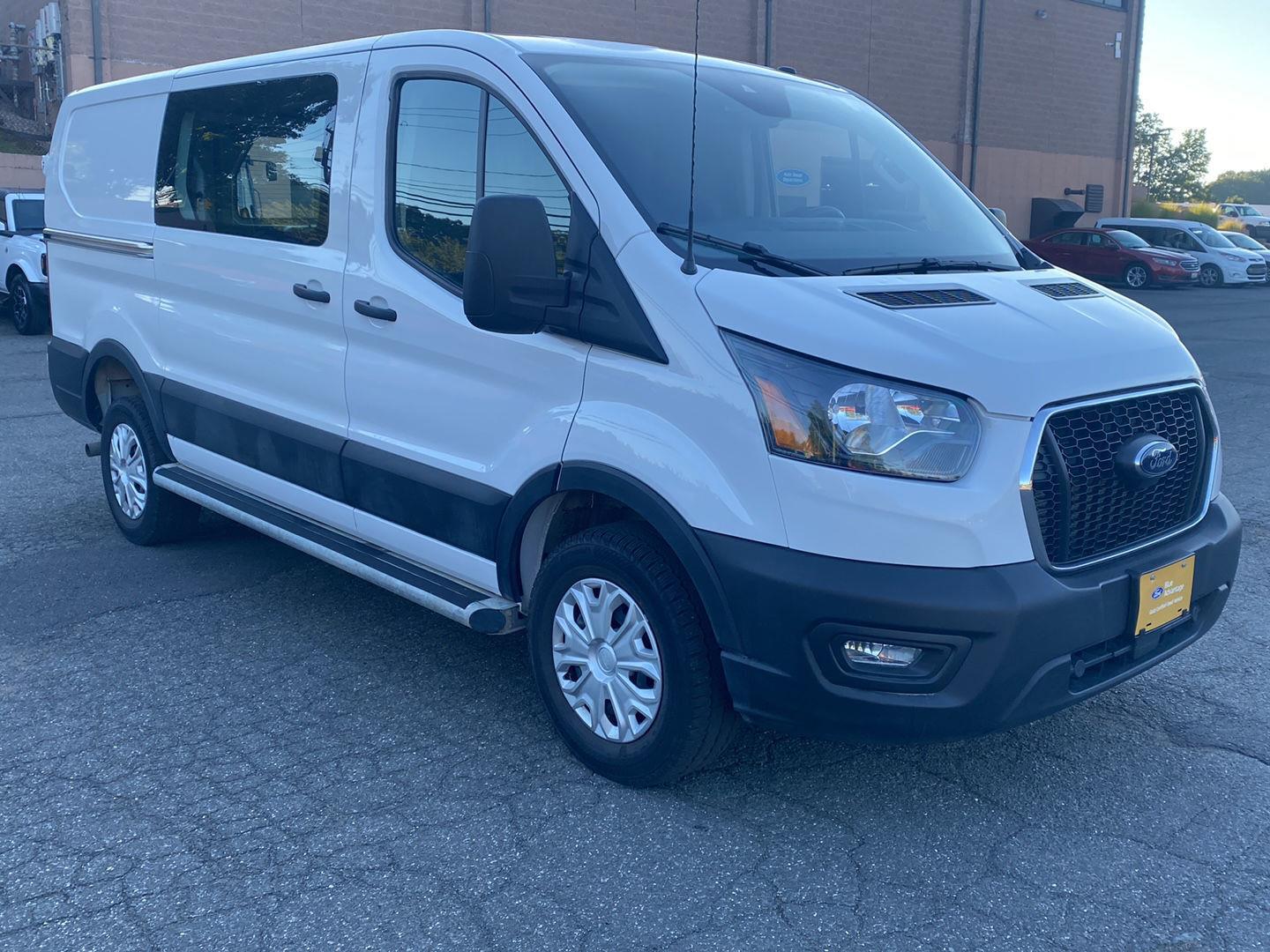  2025 Ford Transit Cargo 250 Low Roof RWD   