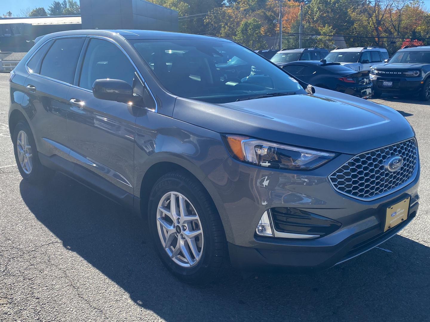 Carbonized Gray 2024 Ford Edge SUV / Crossover All-Wheel Drive 8-Speed Automatic