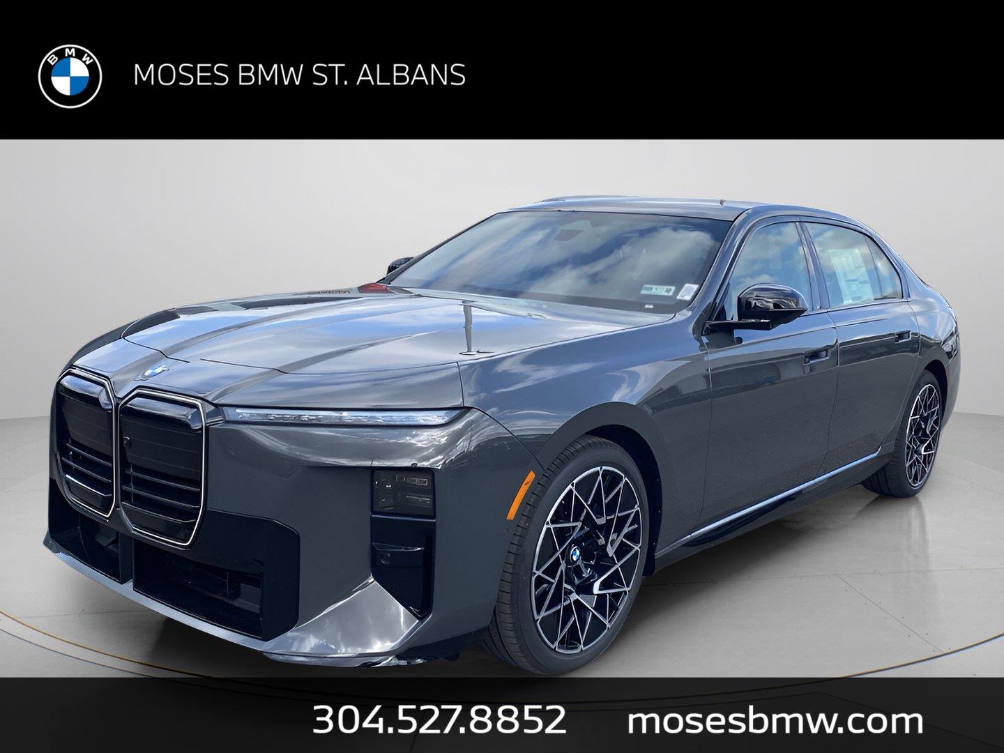 Gray (Dravit Grey Metallic) 2027 BMW 7 Series Sedan All-Wheel Drive Automatic