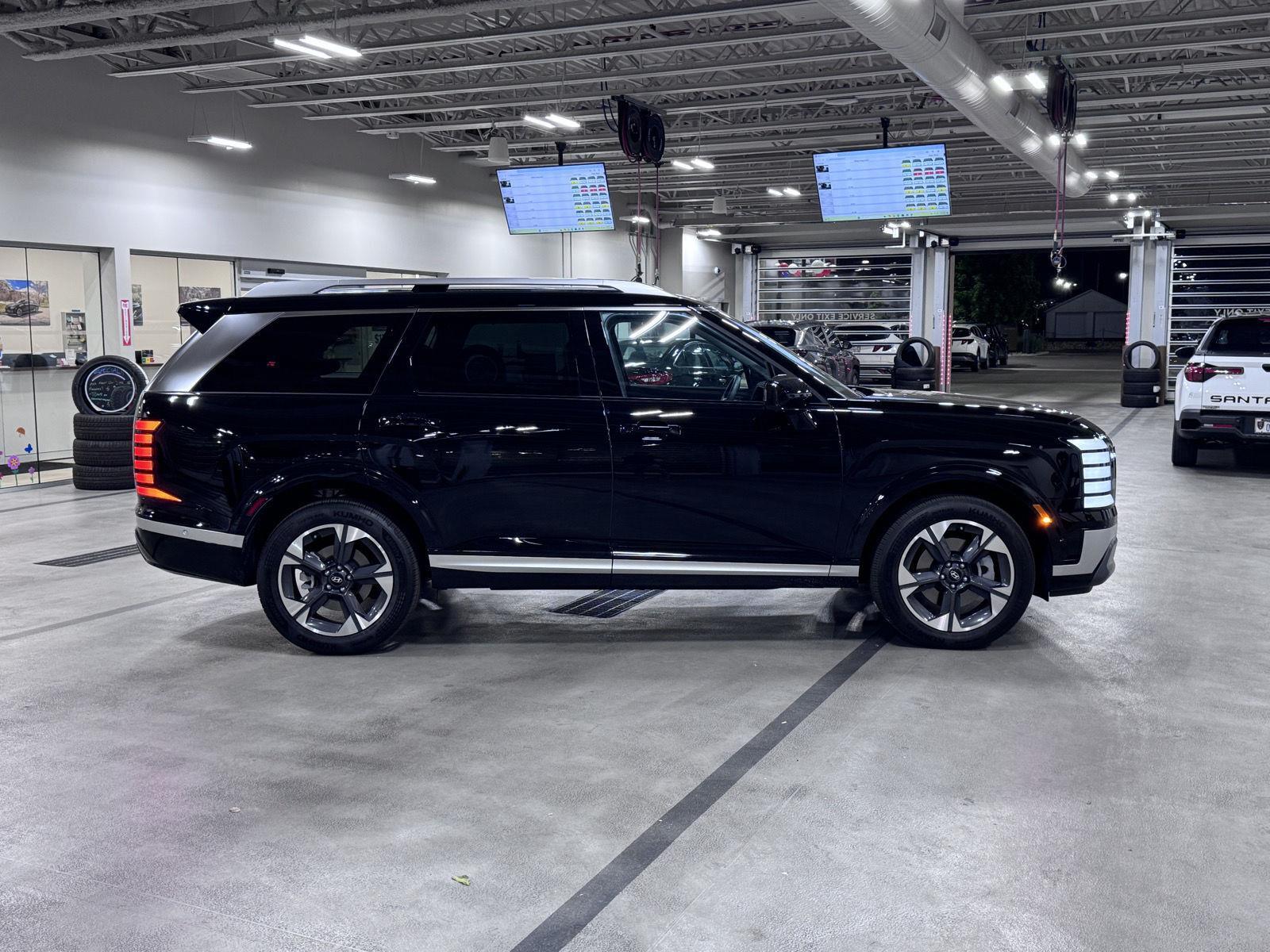 New 2026 Abyss Black Pearl Hyundai Limited image 8