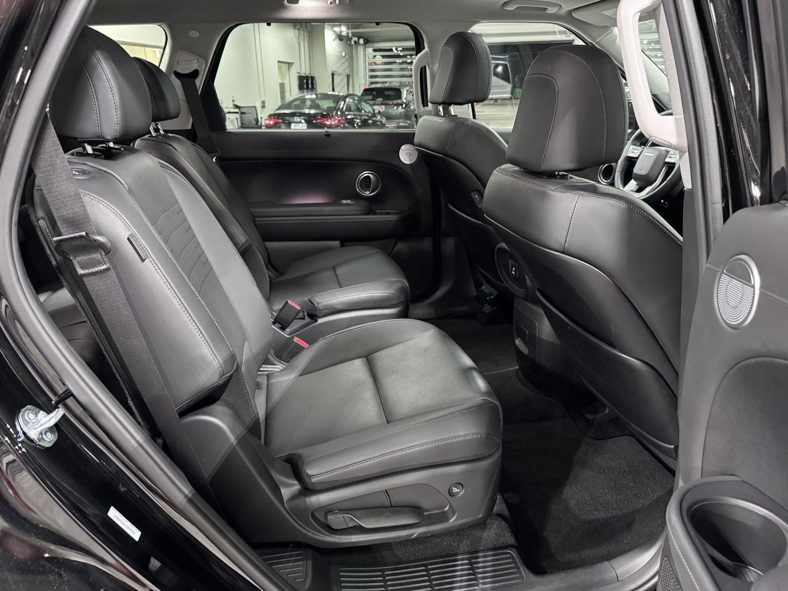 New 2026 Abyss Black Pearl Hyundai Limited image 20