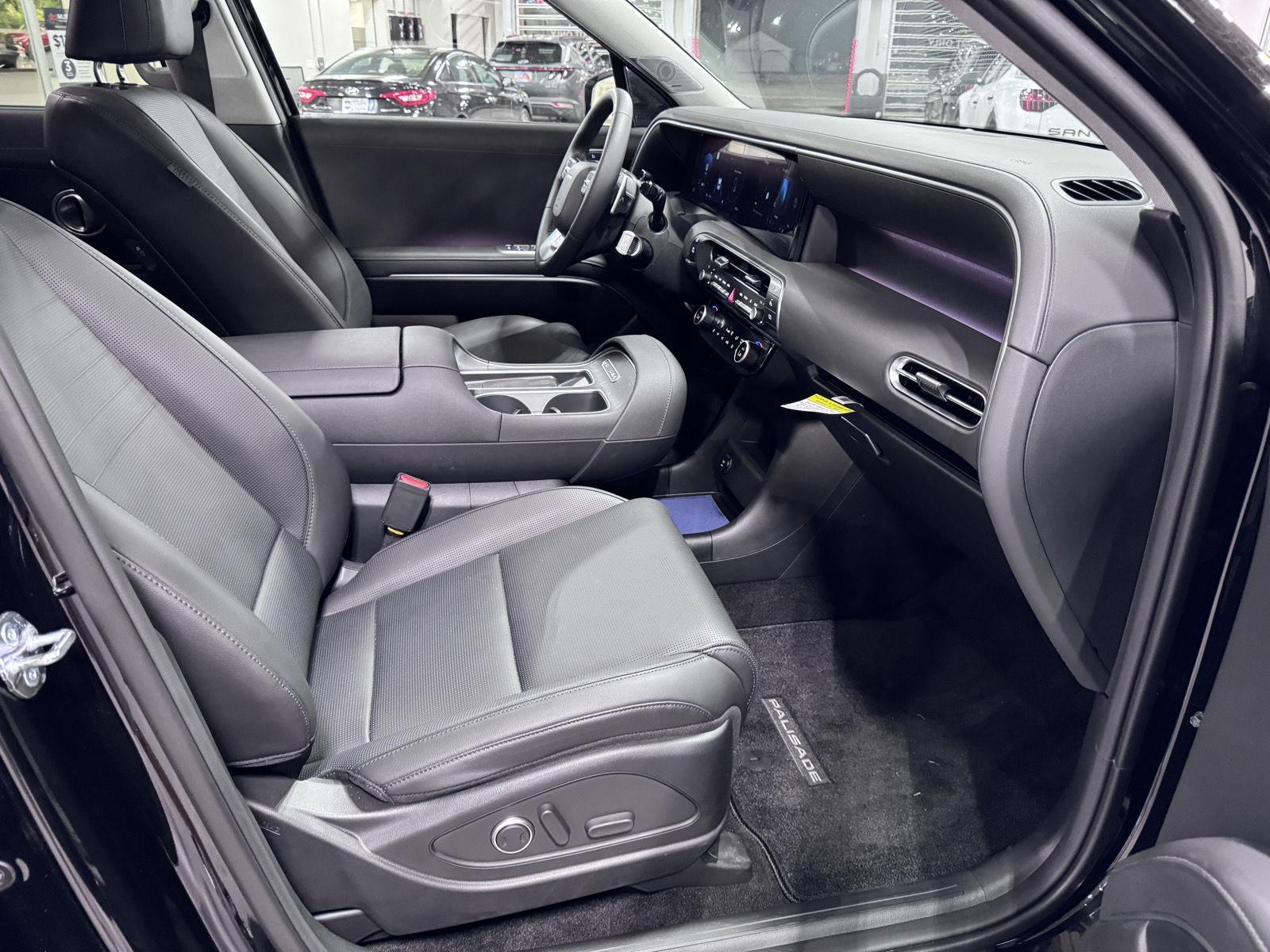 New 2026 Abyss Black Pearl Hyundai Limited image 22