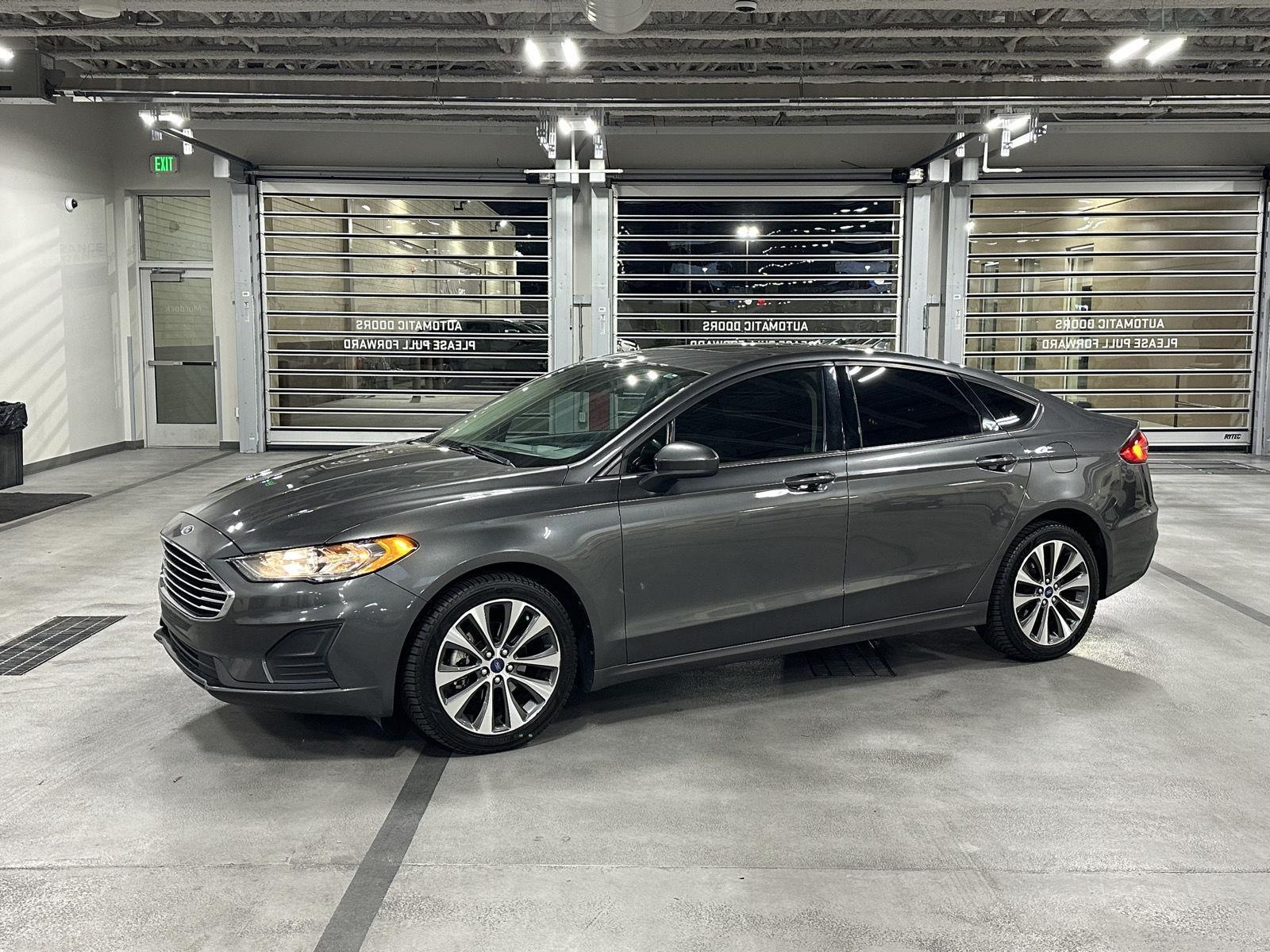 Gray (Magnetic) 2020 Ford Fusion Sedan All-Wheel Drive 6-Speed Automatic