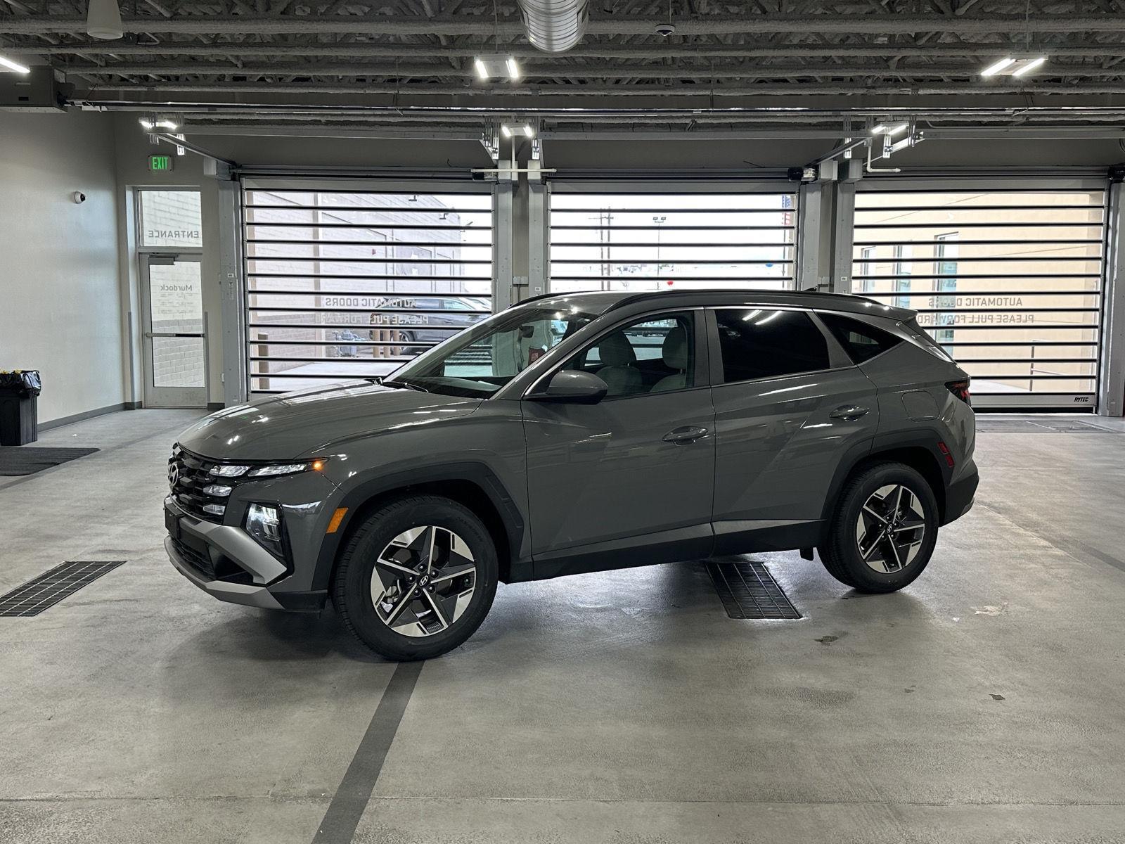 Hampton Gray 2025 Hyundai Tucson SUV / Crossover All-Wheel Drive Automatic