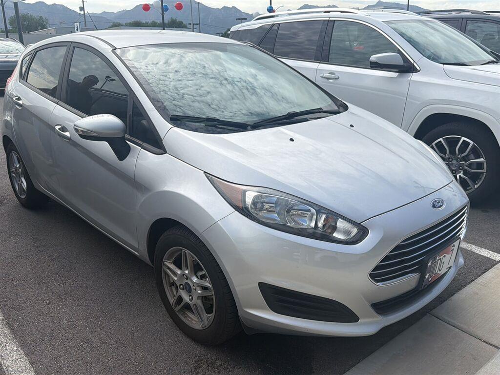 Ingot Silver 2018 Ford Fiesta Hatchback Front-Wheel Drive 6-Speed Automatic