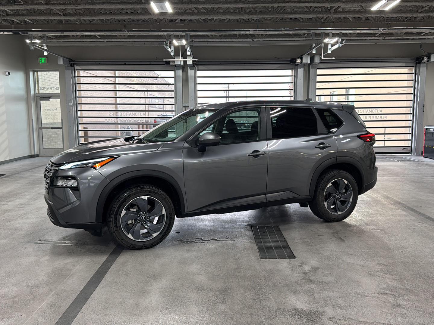 Gray (Gun Metallic) 2025 Nissan Rogue SUV / Crossover Front-Wheel Drive Continuously Variable Transmission