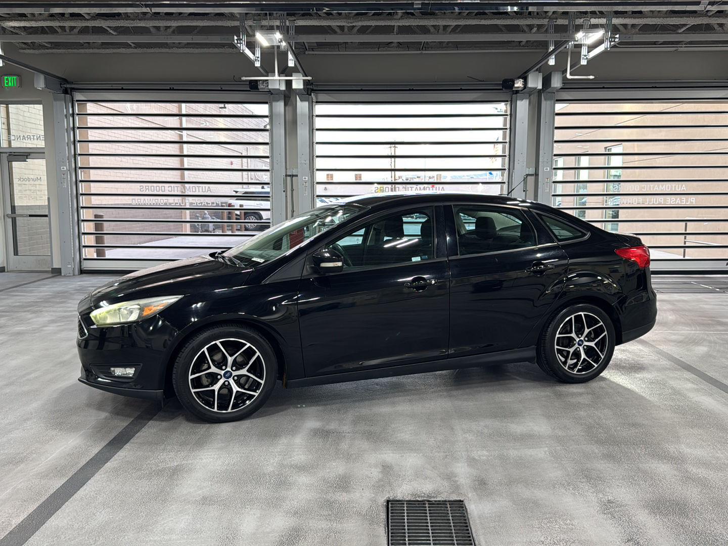  2017 Ford Focus SEL   