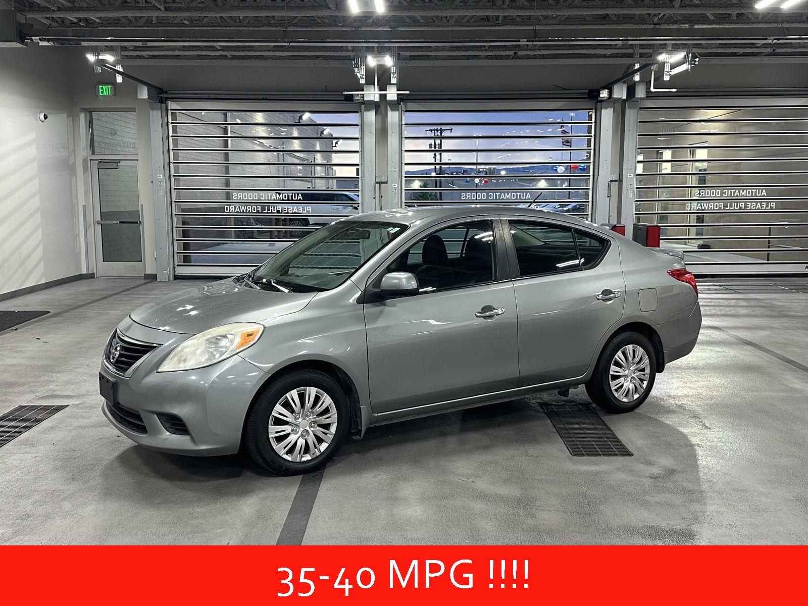 2013 Nissan Versa 1.6 SV