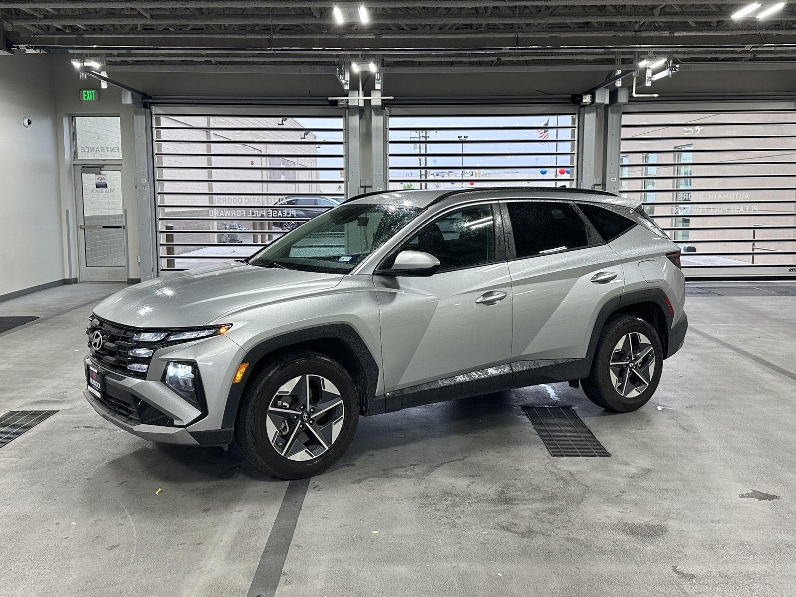Shimmering Silver 2025 Hyundai Tucson SUV / Crossover All-Wheel Drive Automatic