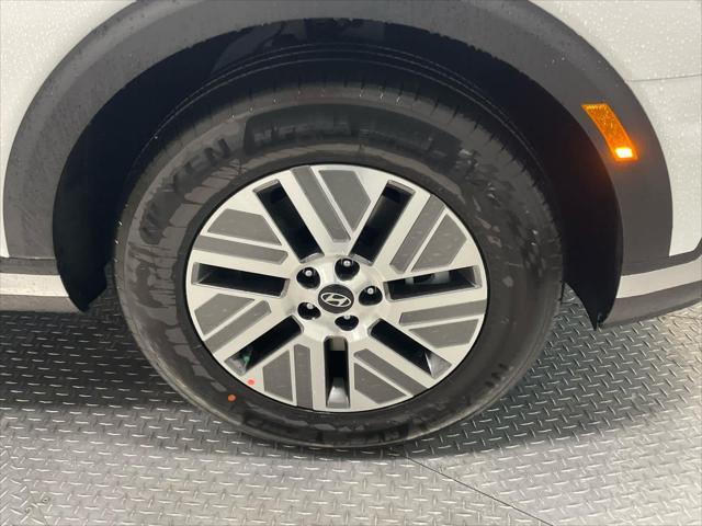 New 2026 Creamy White Pearl Hyundai SEL 7P image 62