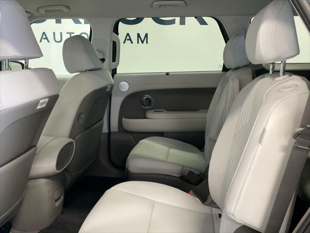 New 2026 Ecotronic Gray Pearl Hyundai SEL 7P image 64