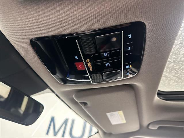 New 2026 Ecotronic Gray Hyundai Limited AWD image 77