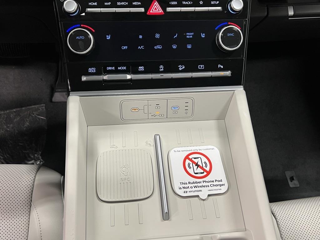 New 2025 Shimmering Silver Hyundai SEL AWD image 103