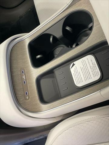 New 2026 Creamy White Pearl Hyundai SEL 7P image 162