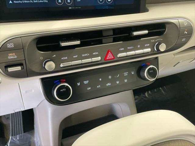 New 2026 Creamy White Pearl Hyundai SEL 7P image 163