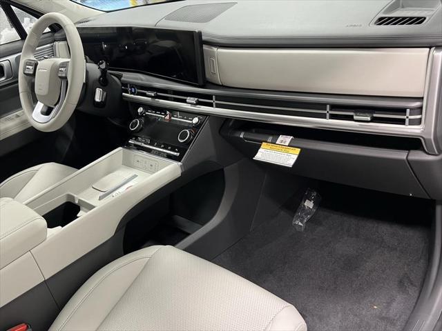 New 2025 Shimmering Silver Hyundai SEL AWD image 188