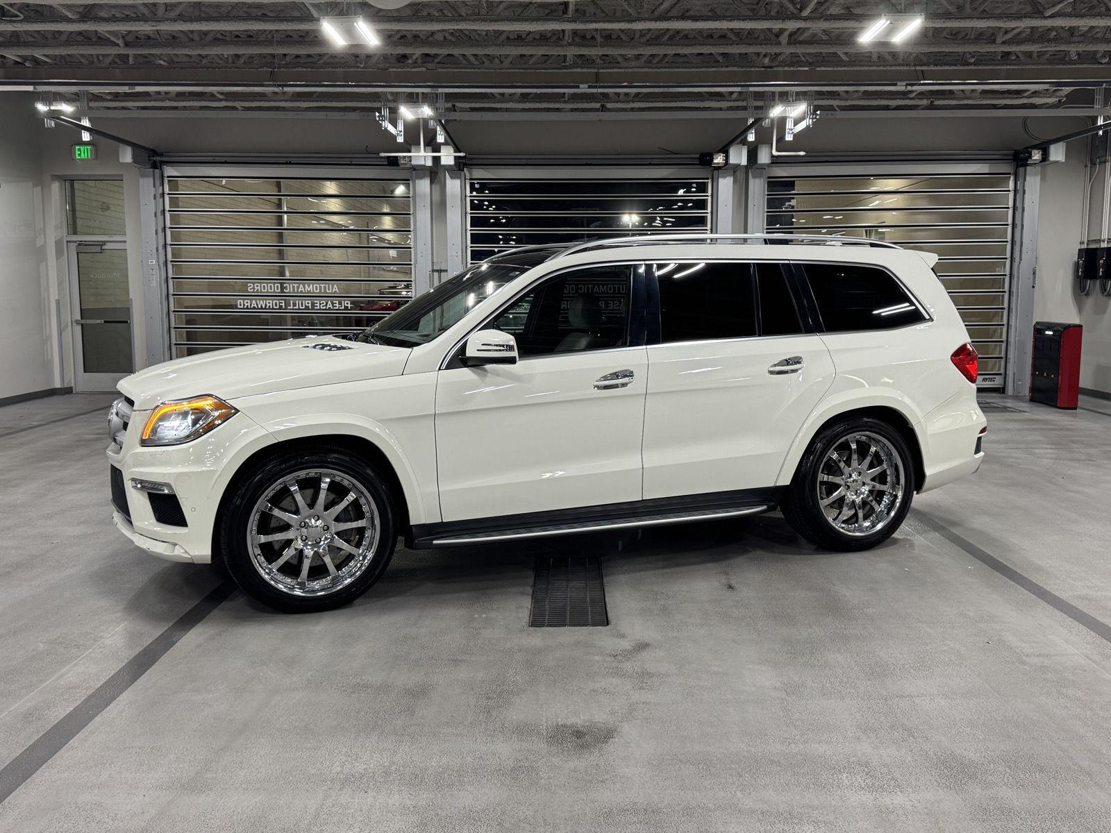 Black 2013 Mercedes-Benz GL-Class SUV / Crossover All-Wheel Drive Automatic