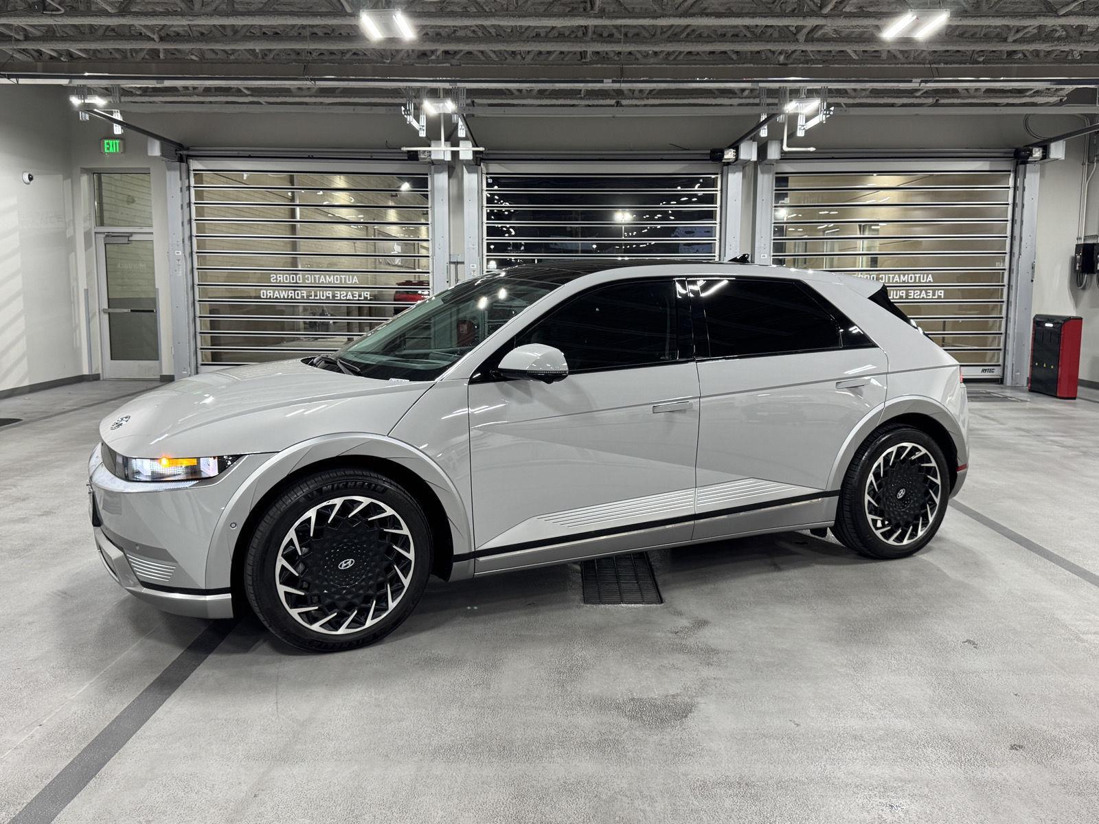  2024 Hyundai IONIQ 5 Limited AWD   