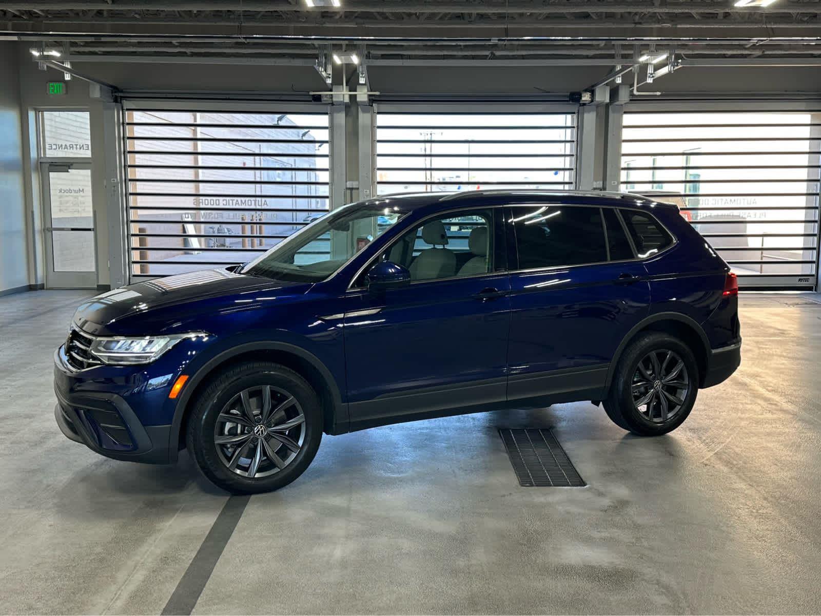 Atlantic Blue Metallic 2024 Volkswagen Tiguan SE 4Motion SUV / Crossover All-Wheel Drive Automatic