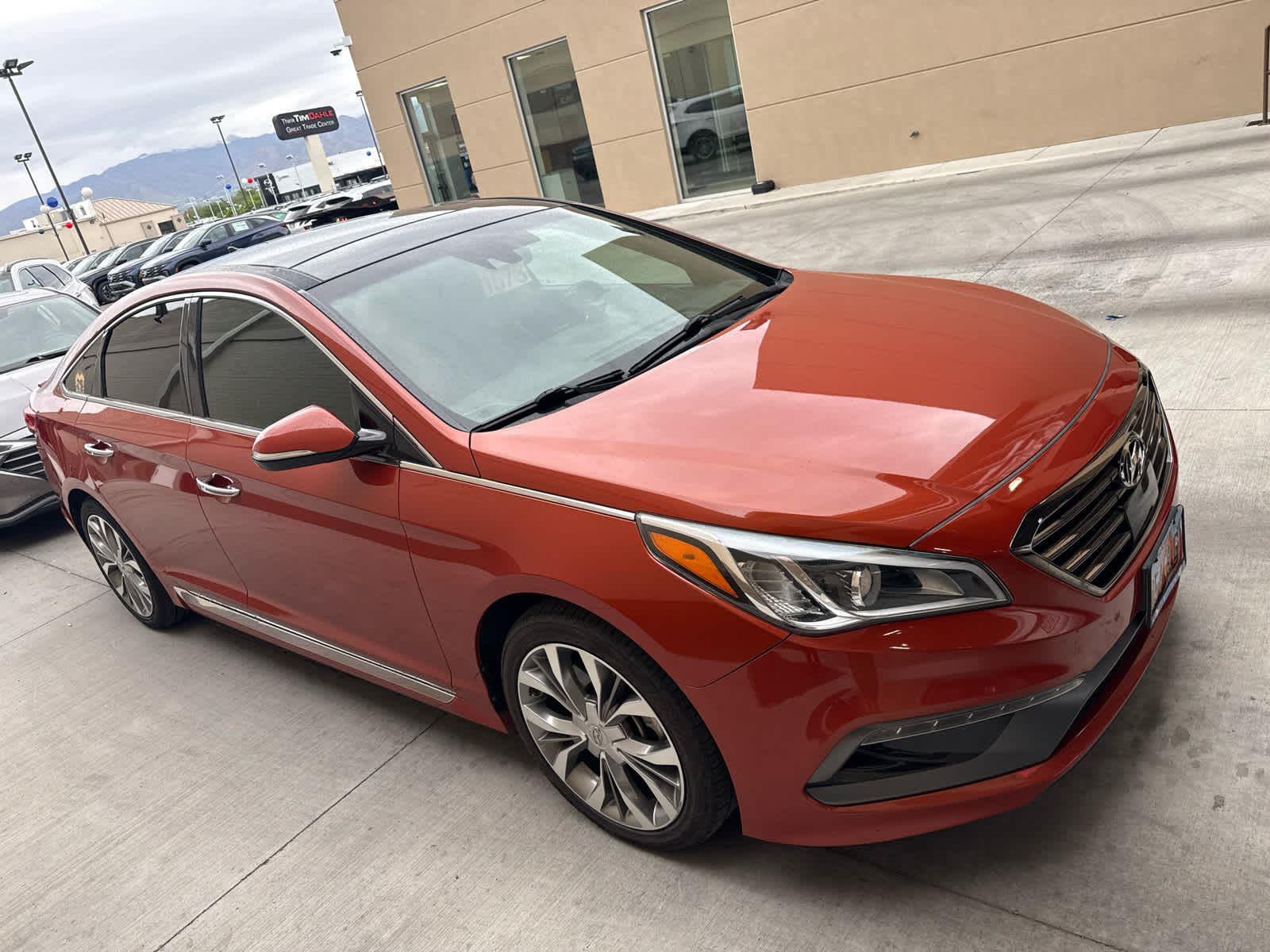 Urban Sunset 2015 Hyundai Sonata 2.0T Limited FWD Sedan Front-Wheel Drive Automatic