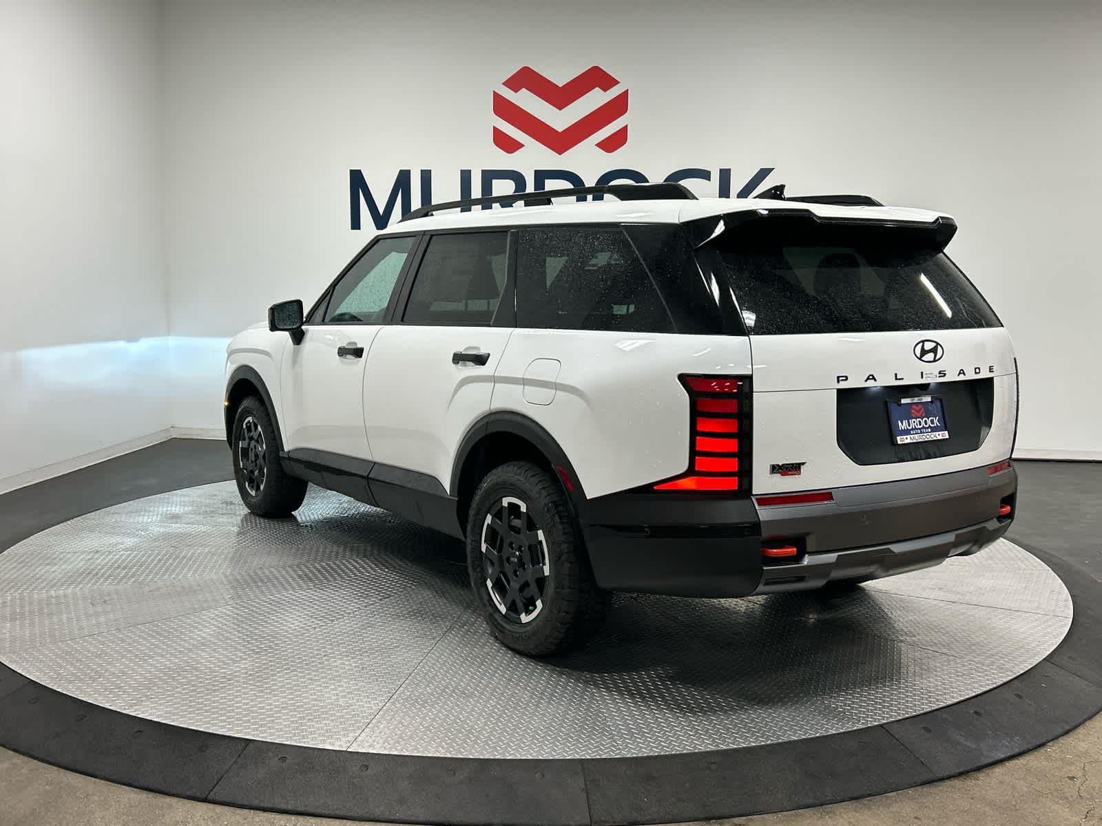 View vehicle photo 7