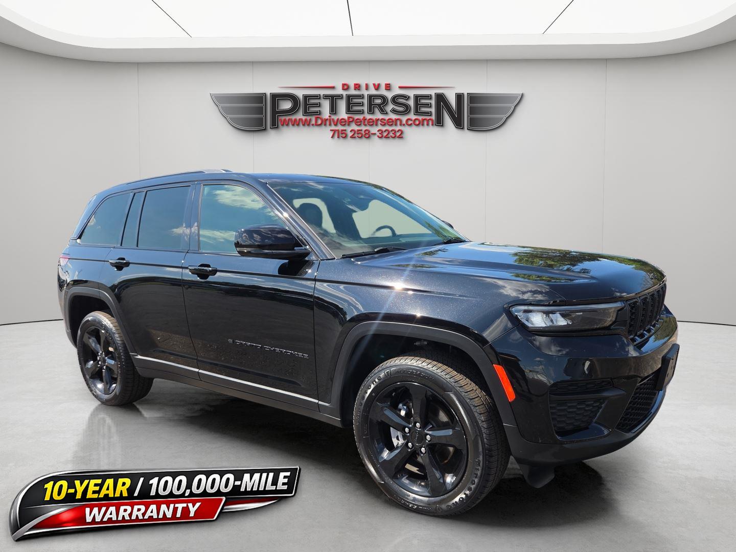 Diamond Black Crystal Pearlcoat 2023 Jeep Grand Cherokee SUV / Crossover Four-Wheel Drive 8-Speed Automatic
