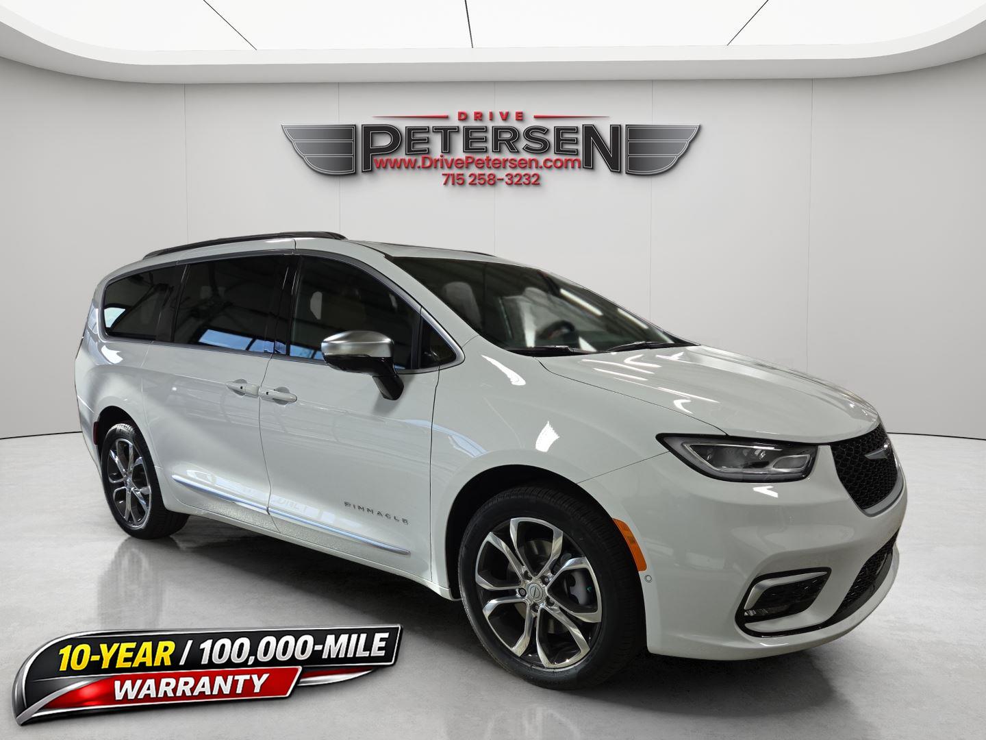 Bright White Clearcoat 2026 Chrysler Pacifica Minivan All-Wheel Drive 9-Speed Automatic