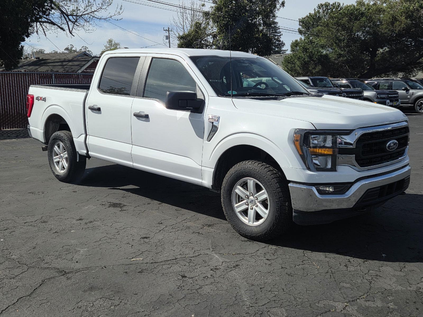 2023 Ford F-150 XLT SuperCrew 4WD