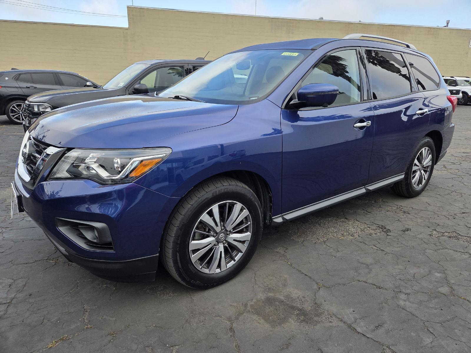 2020 Nissan Pathfinder SL FWD