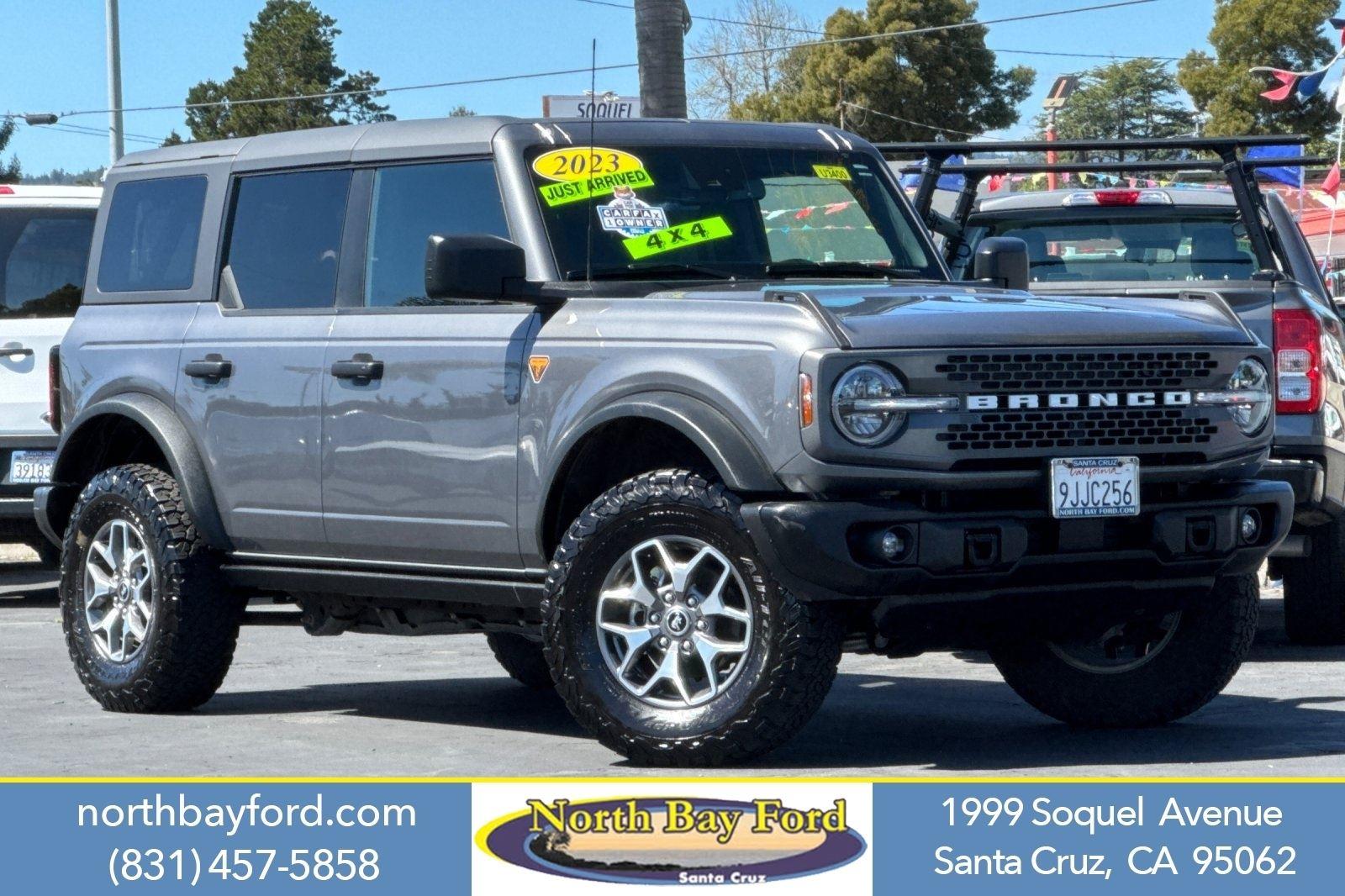 Carbonized Gray 2023 Ford Bronco Badlands Advanced 4-Door 4WD SUV / Crossover Four-Wheel Drive Automatic