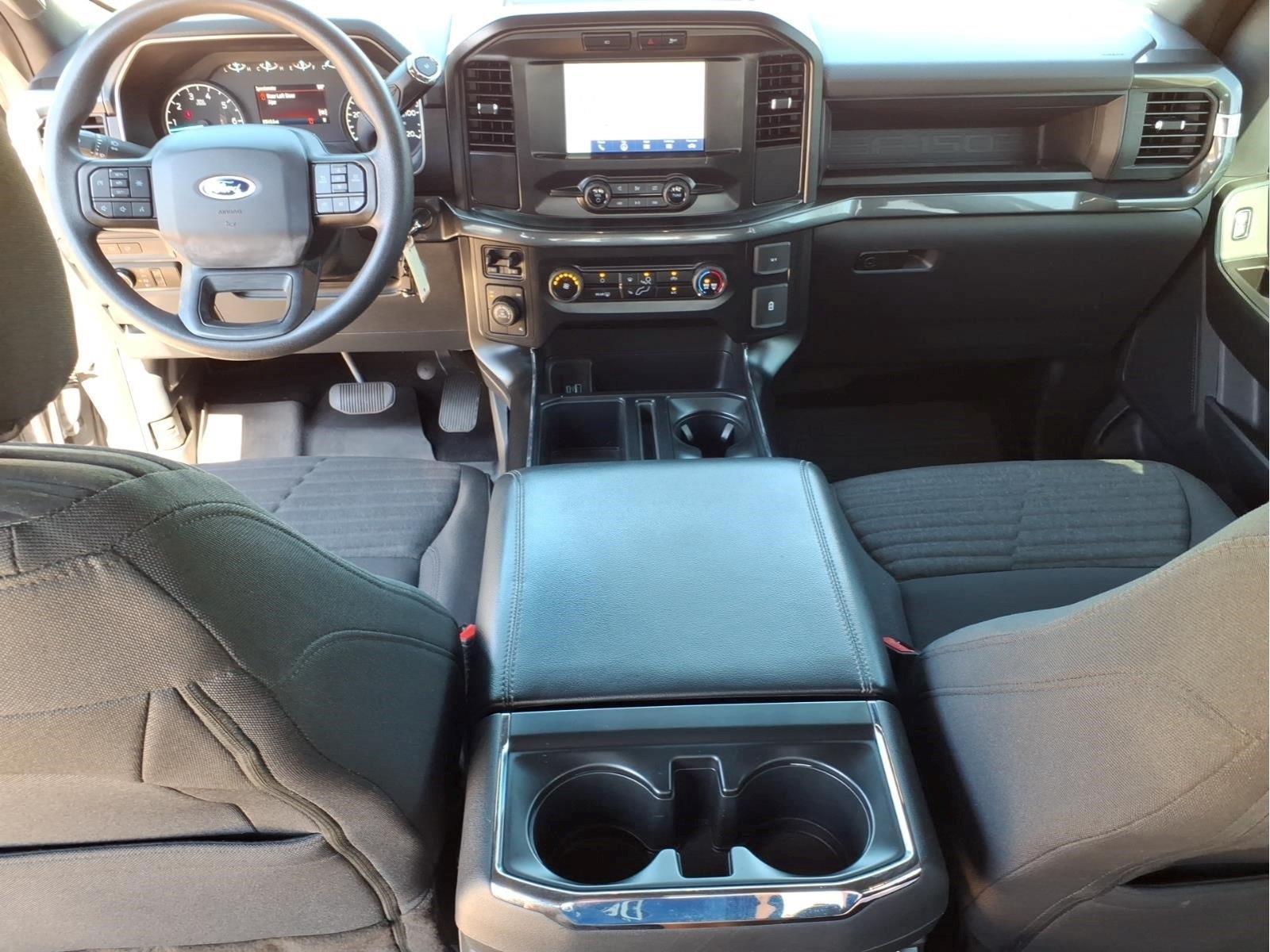Used 2023  Ford XL image 13