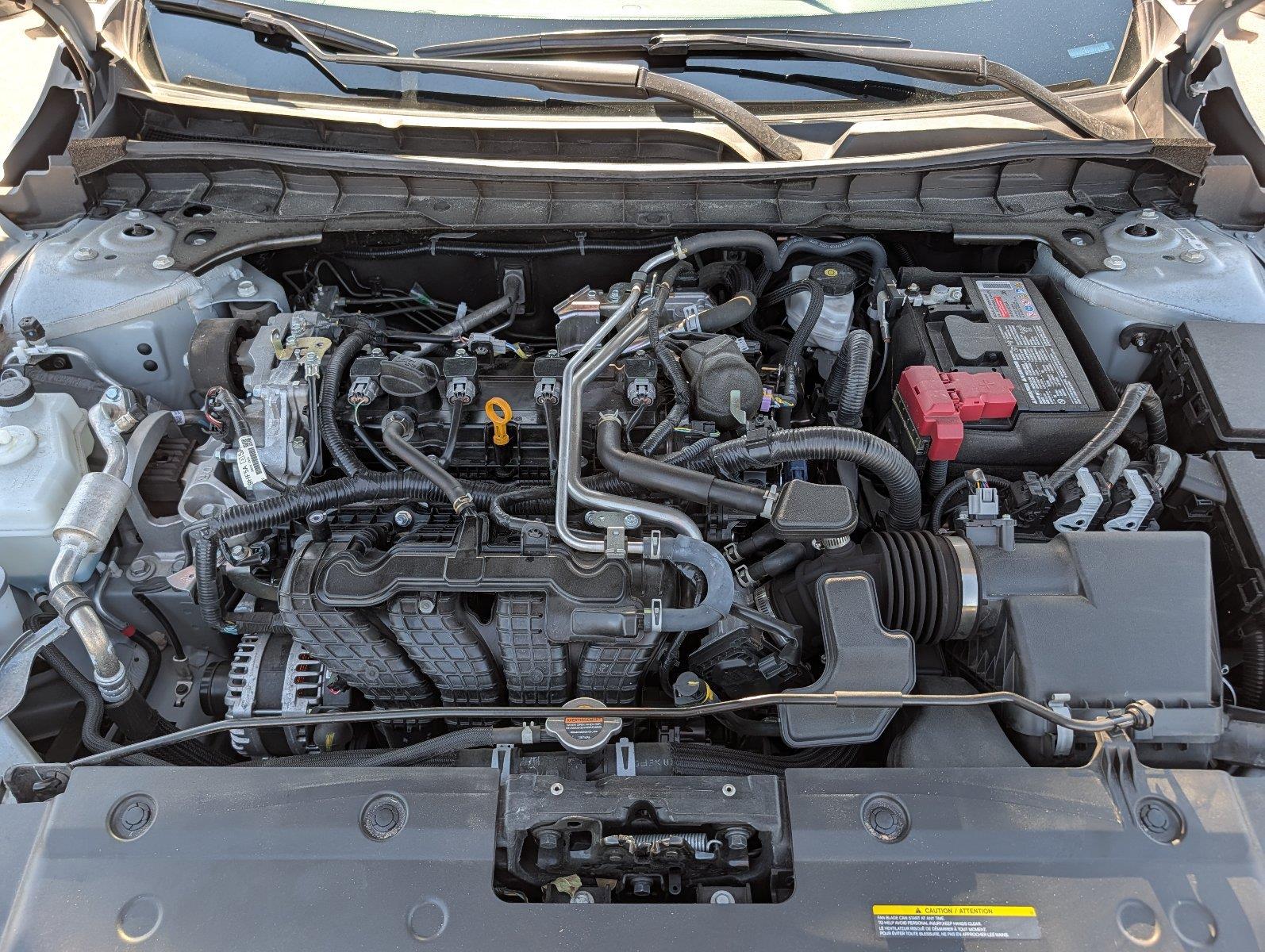 Used 2025 Silver Nissan SR image 33