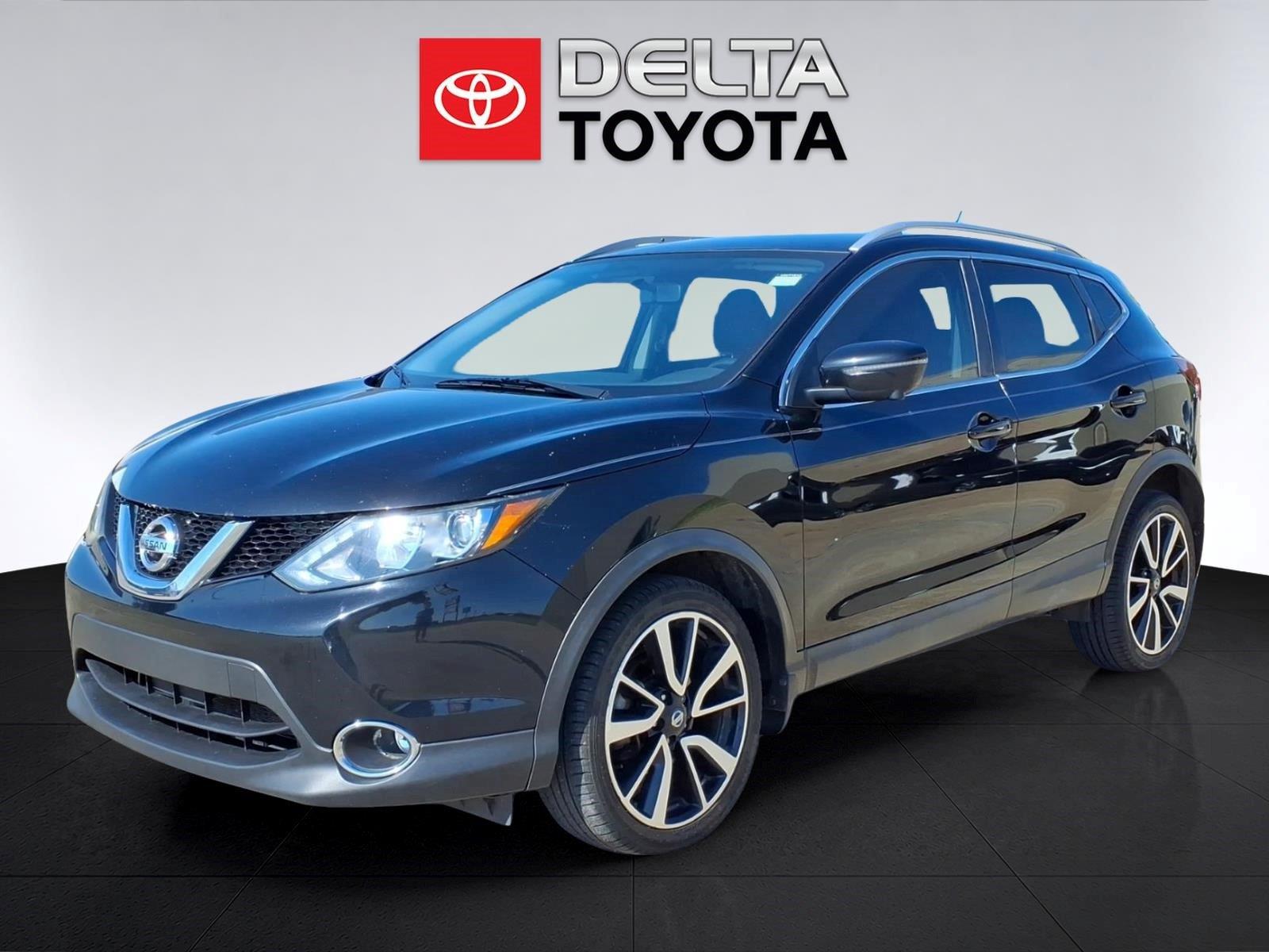 Gray (Magnetic Black) 2017 Nissan Rogue Sport SUV / Crossover Front-Wheel Drive Continuously Variable Transmission