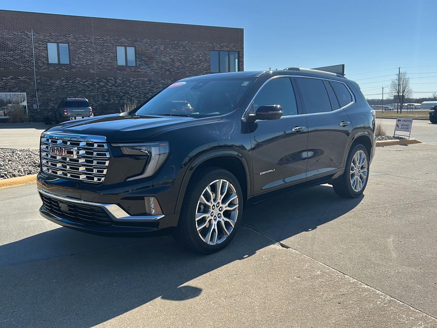 2024 GMC Acadia Denali AWD