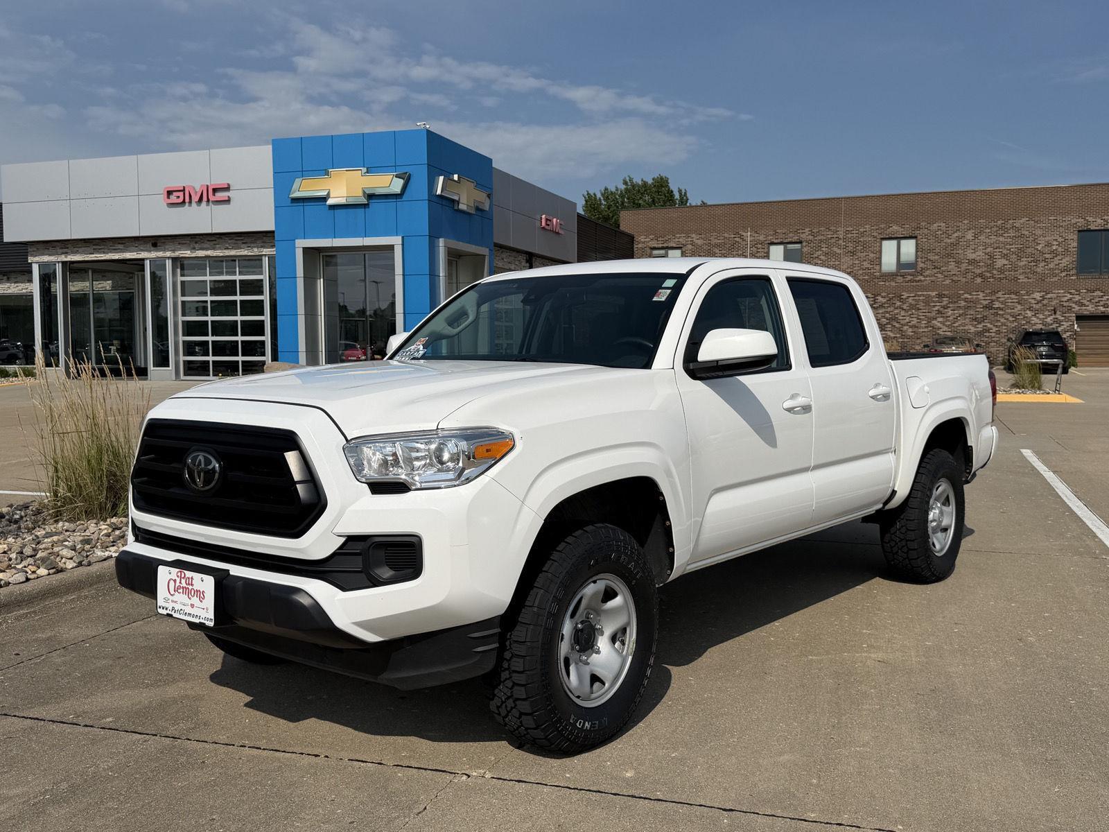 White 2022 Toyota Tacoma Pickup Truck Four-Wheel Drive 6-Speed Automatic