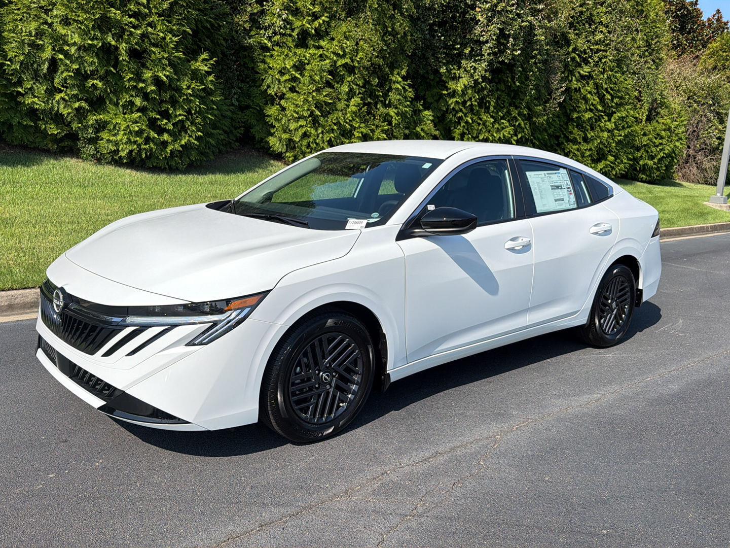White (Fresh Powder) 2026 Nissan Sentra Sedan Front-Wheel Drive Continuously Variable Transmission