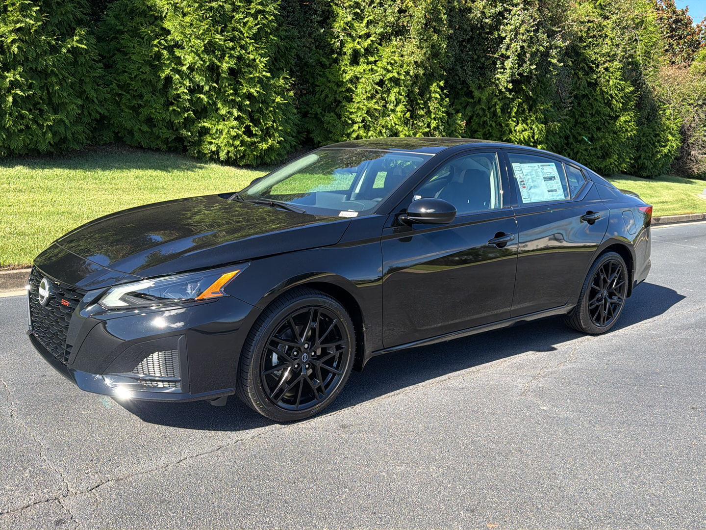 Super Black 2026 Nissan Altima Sedan Front-Wheel Drive Continuously Variable Transmission