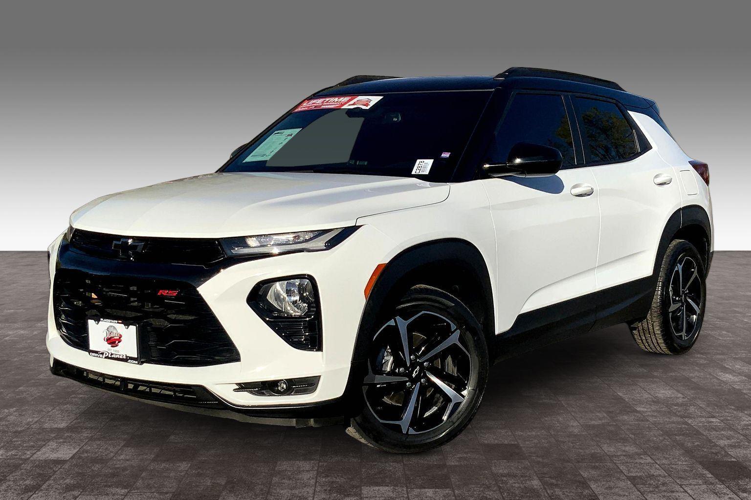 Summit White 2023 Chevrolet Trailblazer RS FWD SUV / Crossover Front-Wheel Drive Continuously Variable Transmission