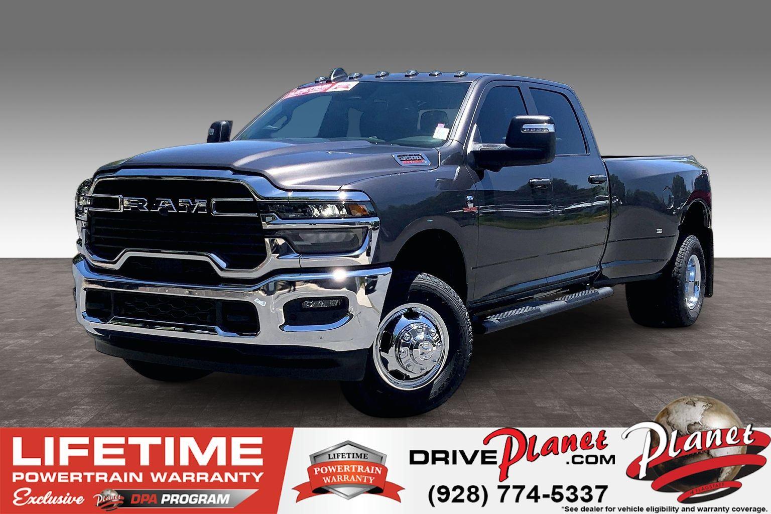 PAU Granite Crystal Met. Clear Coat 2026 RAM 3500 Pickup Truck Four-Wheel Drive 8-Speed Automatic