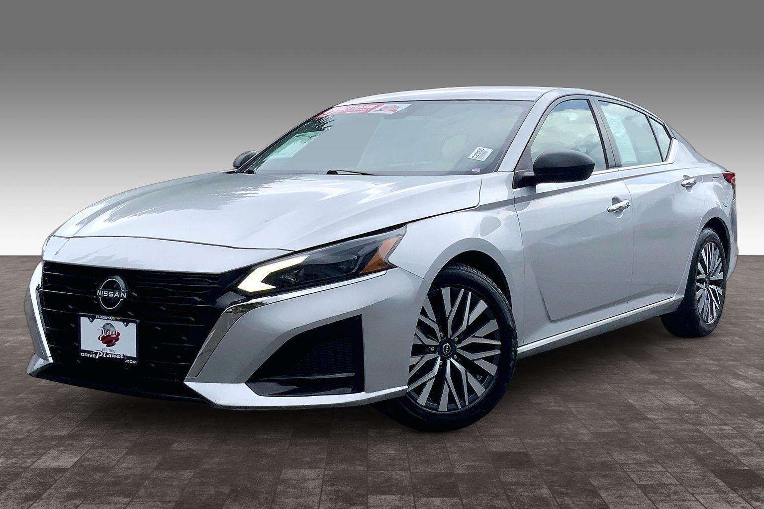 2024 Nissan Altima 2.5 SV FWD