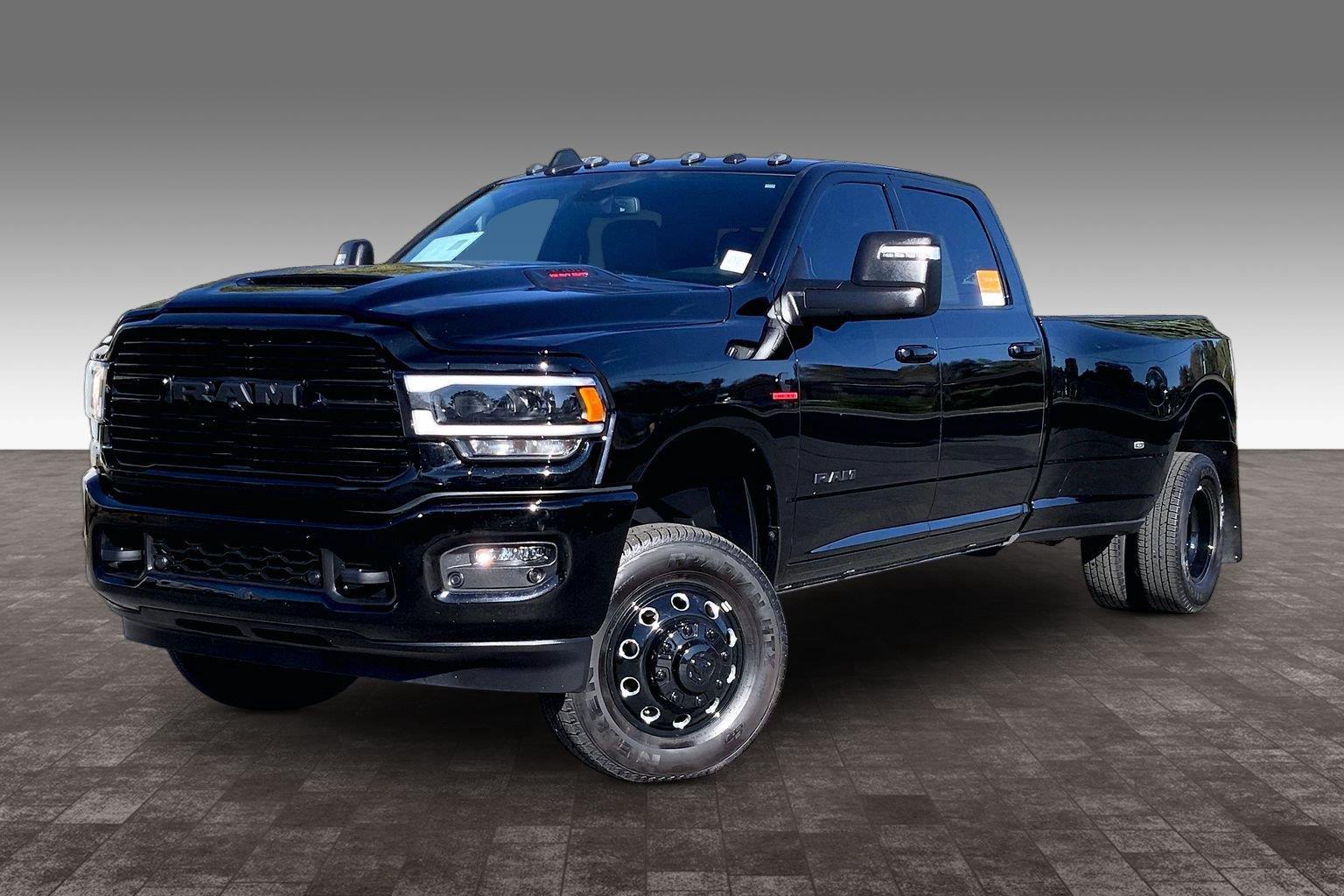  2024 RAM 3500 Laramie Crew Cab LB DRW 4WD   