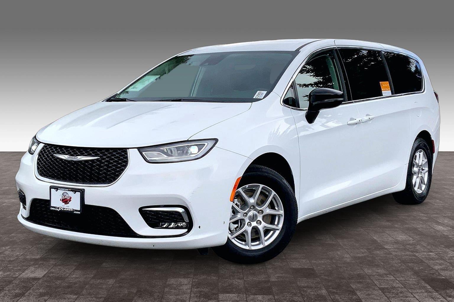 2024 Chrysler Pacifica Touring L FWD