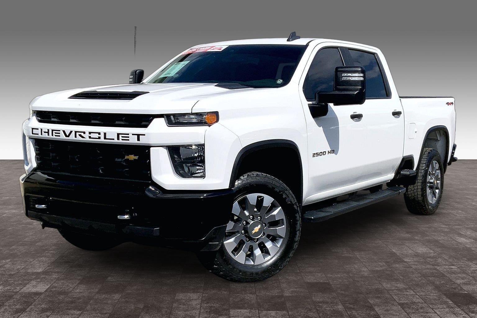2022 Chevrolet Silverado 2500HD Custom Crew Cab 4WD