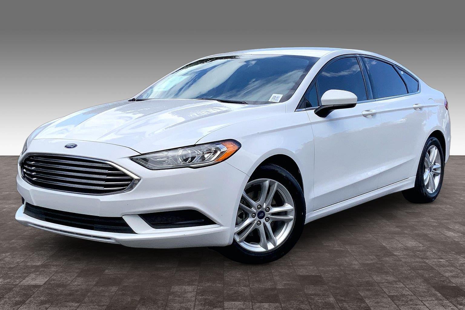 2018 Ford Fusion SE   