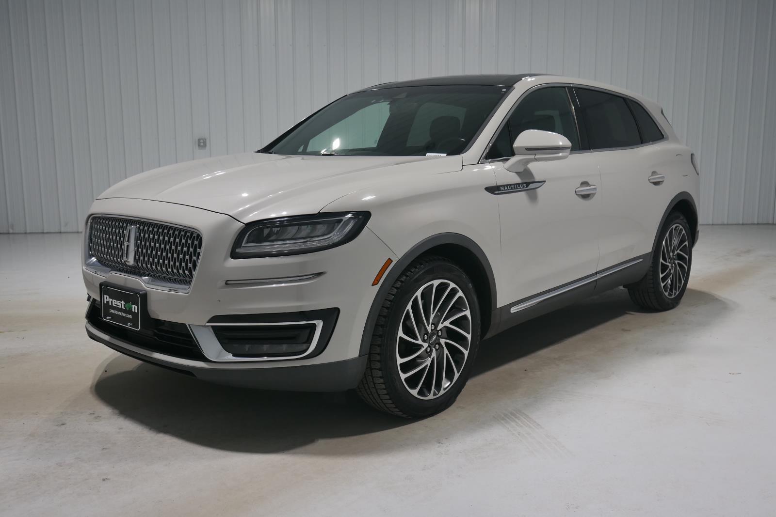 2019 Lincoln Nautilus Reserve AWD