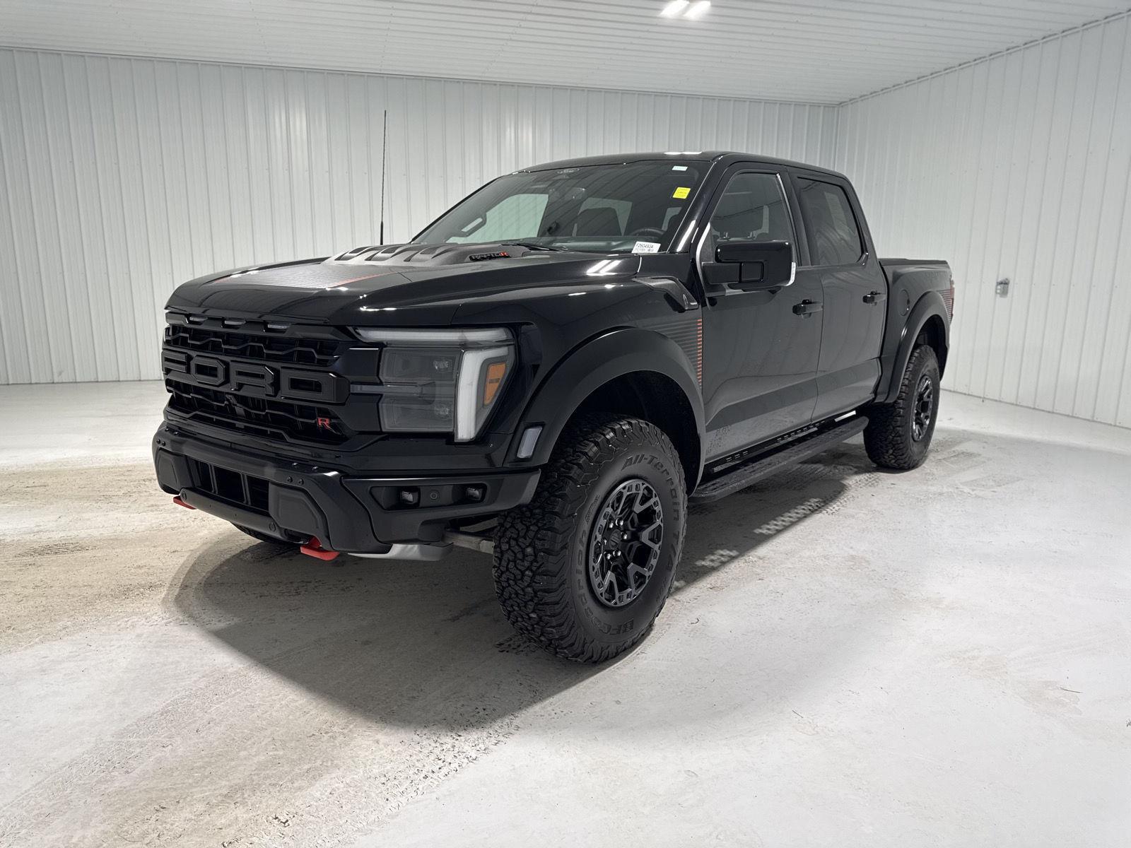 2025 Ford F-150 Raptor SuperCrew 4WD